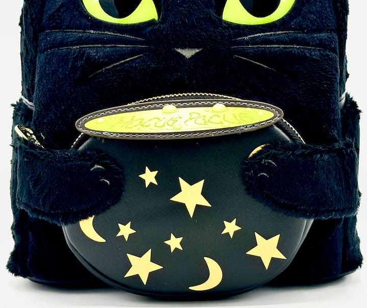 Loungefly Binx Witch Costume Mini Backpack Hocus Pocus Light Up Bag Front Cauldron Applique